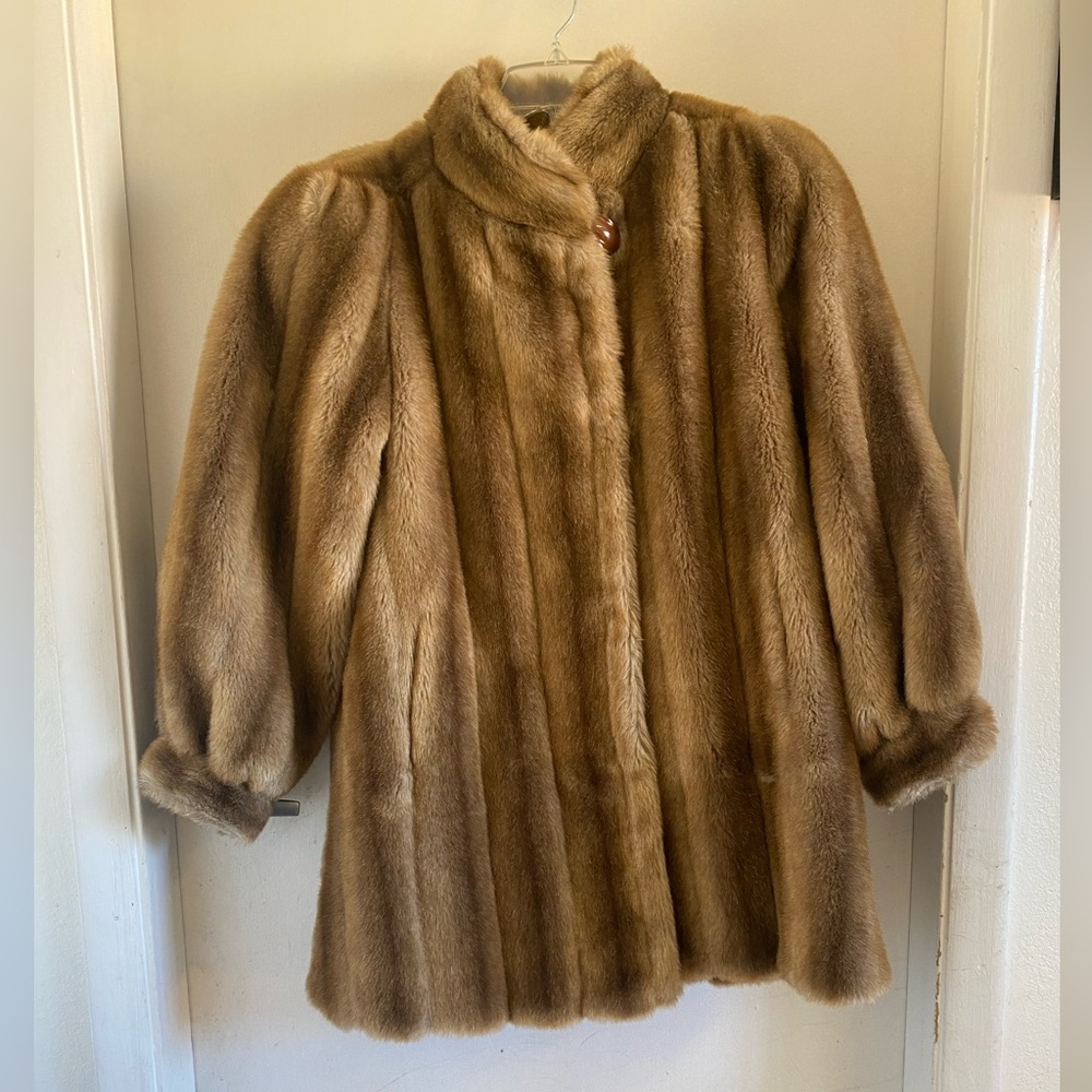 Dubrowsky and Perlbinder faux fur jacket